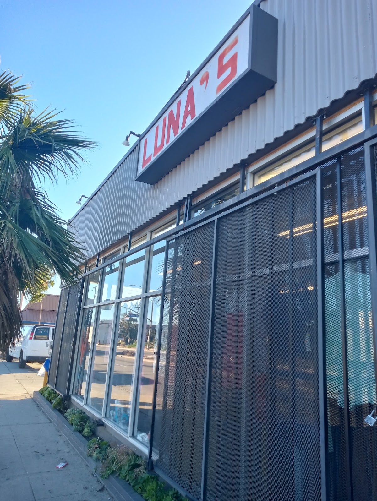 Luna's Thrift Store in Oxnard