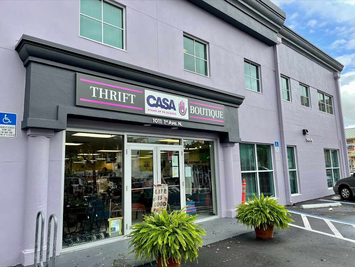 CASA Thrift Boutique in St. Petersburg