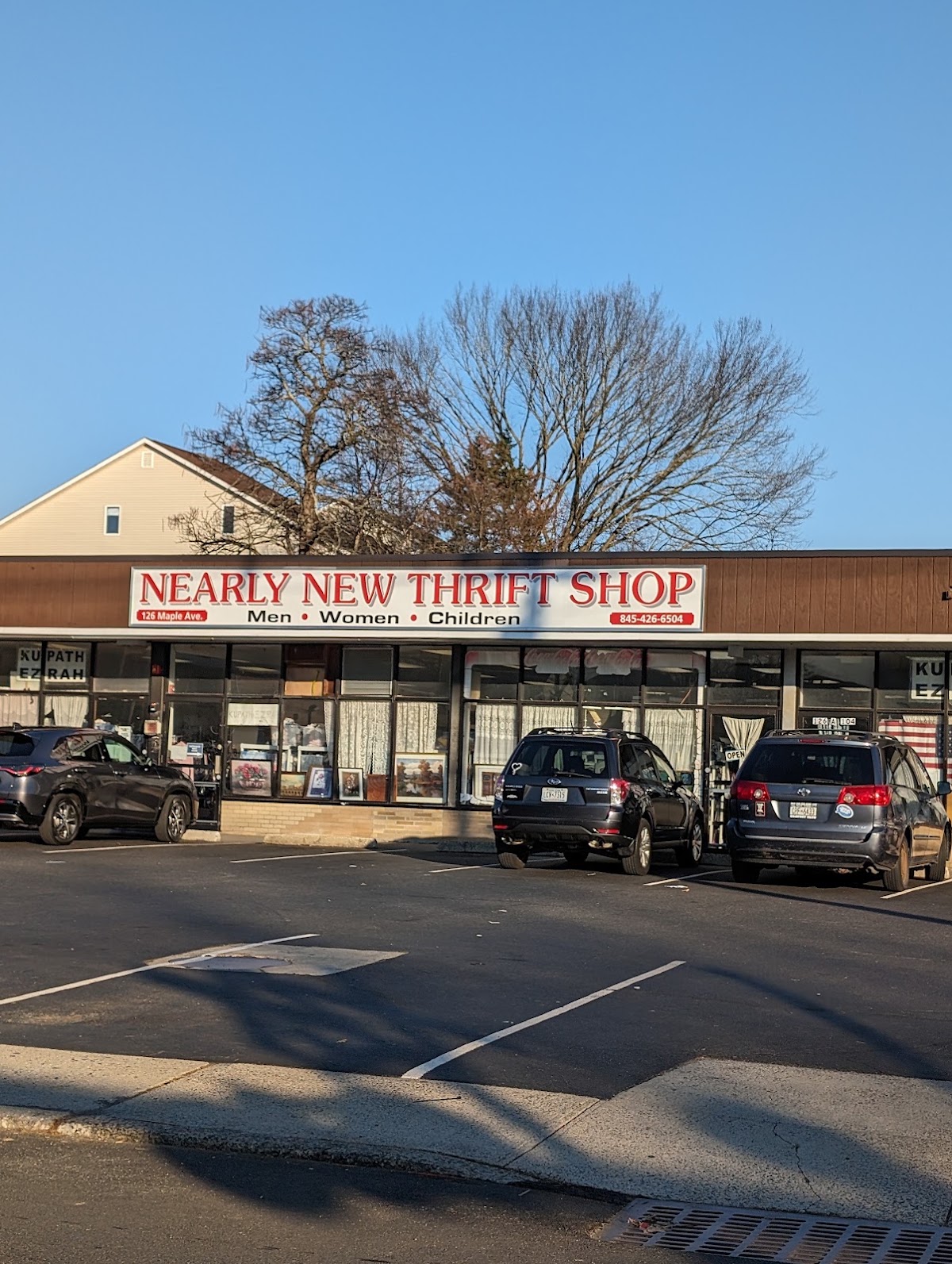 Nearly New Thrift Shop in Ramapo