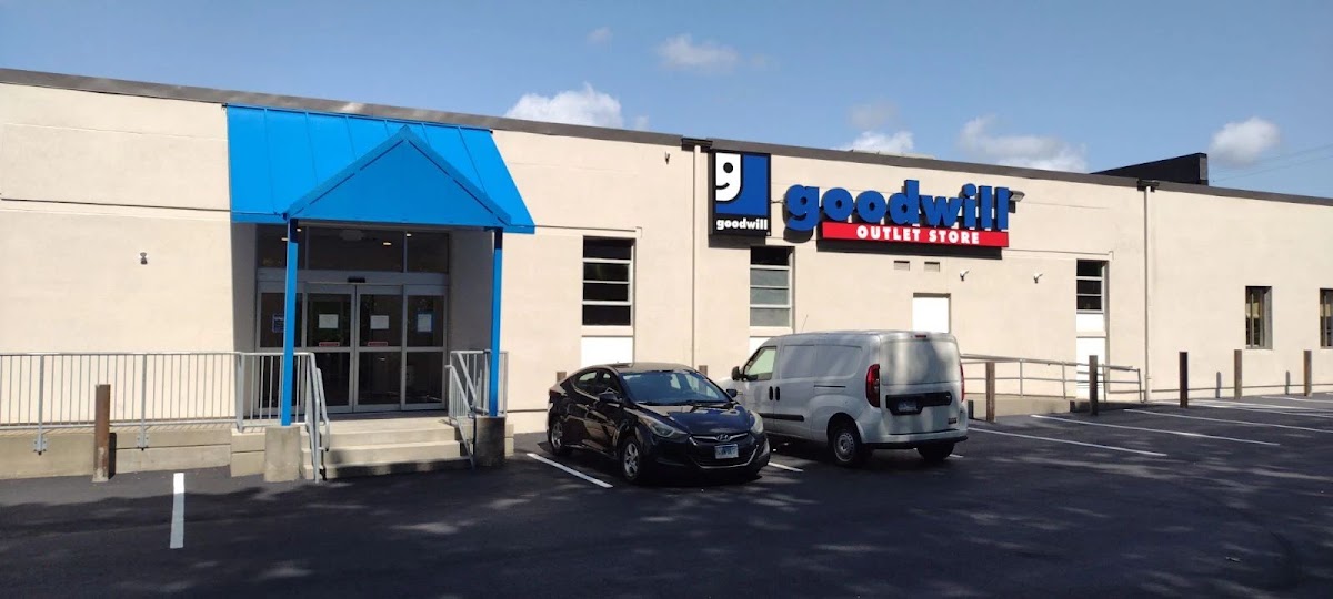 Goodwill Outlet Store in Providence
