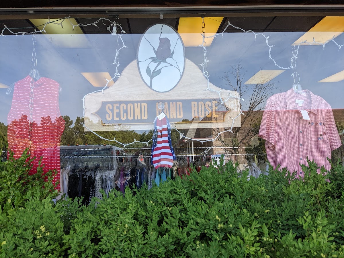Second Hand Rose in Bennington
