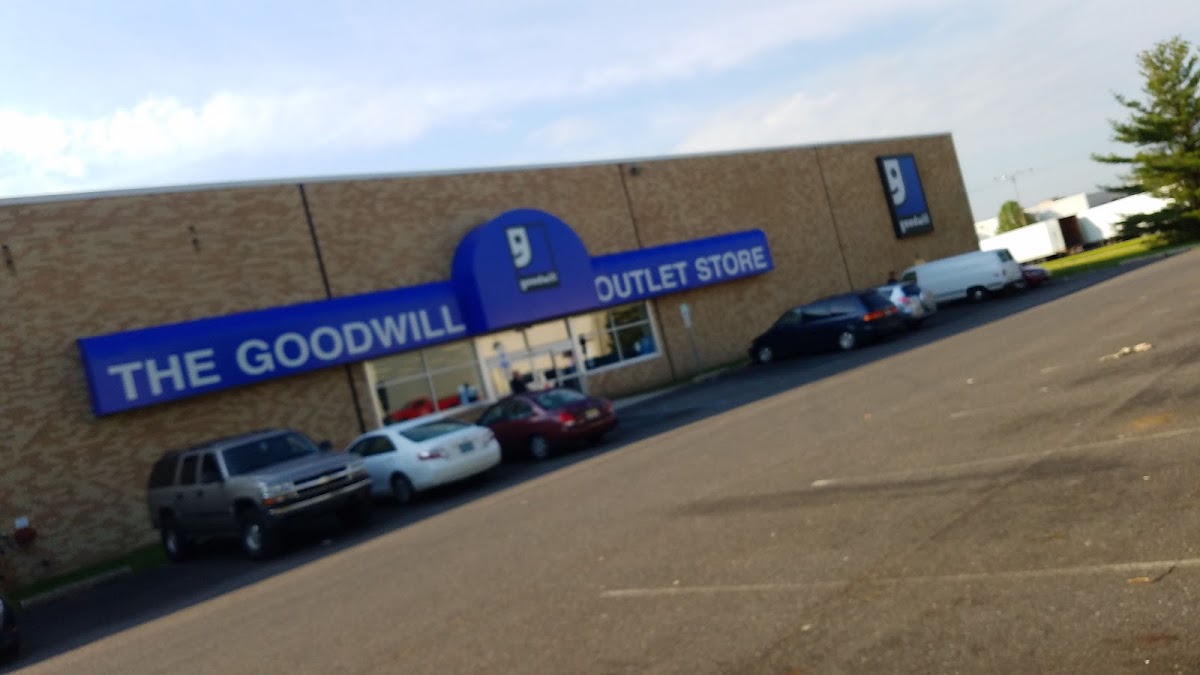 Goodwill Outlet Store in Bellmawr