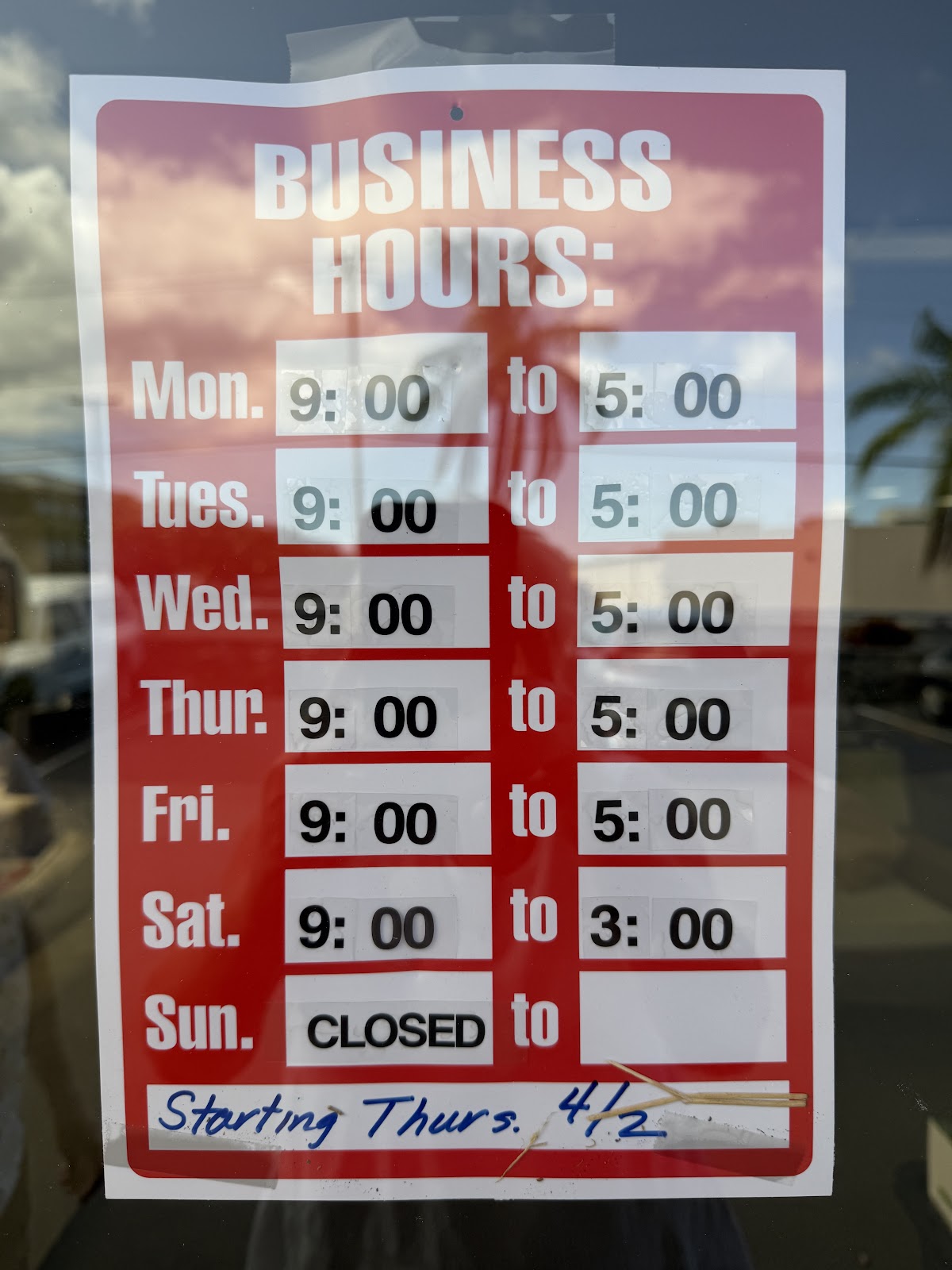 Memory Lane Thrift Stores in Kailua-Kona