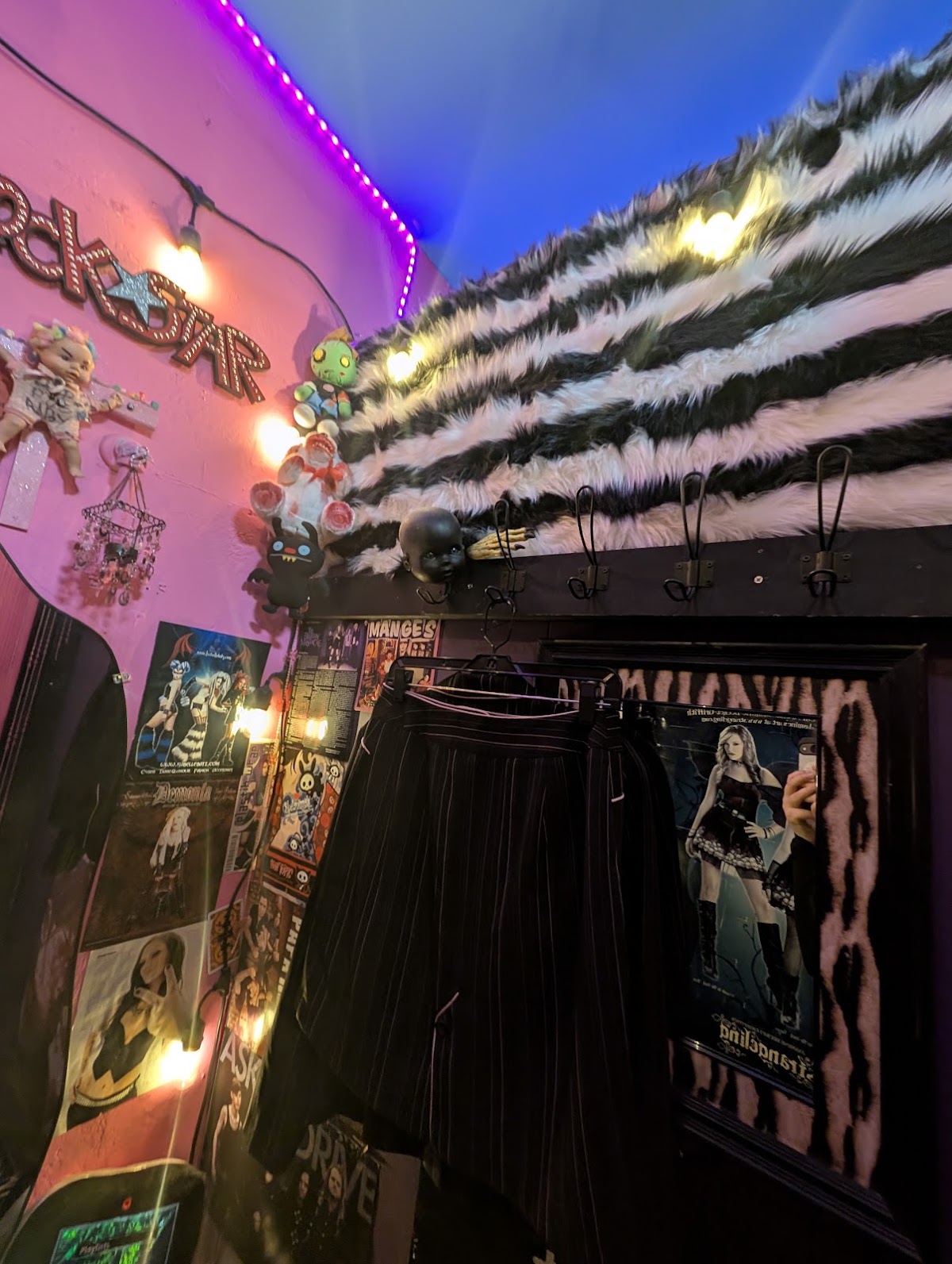 Dress 2 Kill in Reno