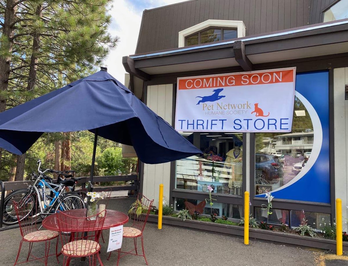 Pet Network Thrift Store in Incline Village
