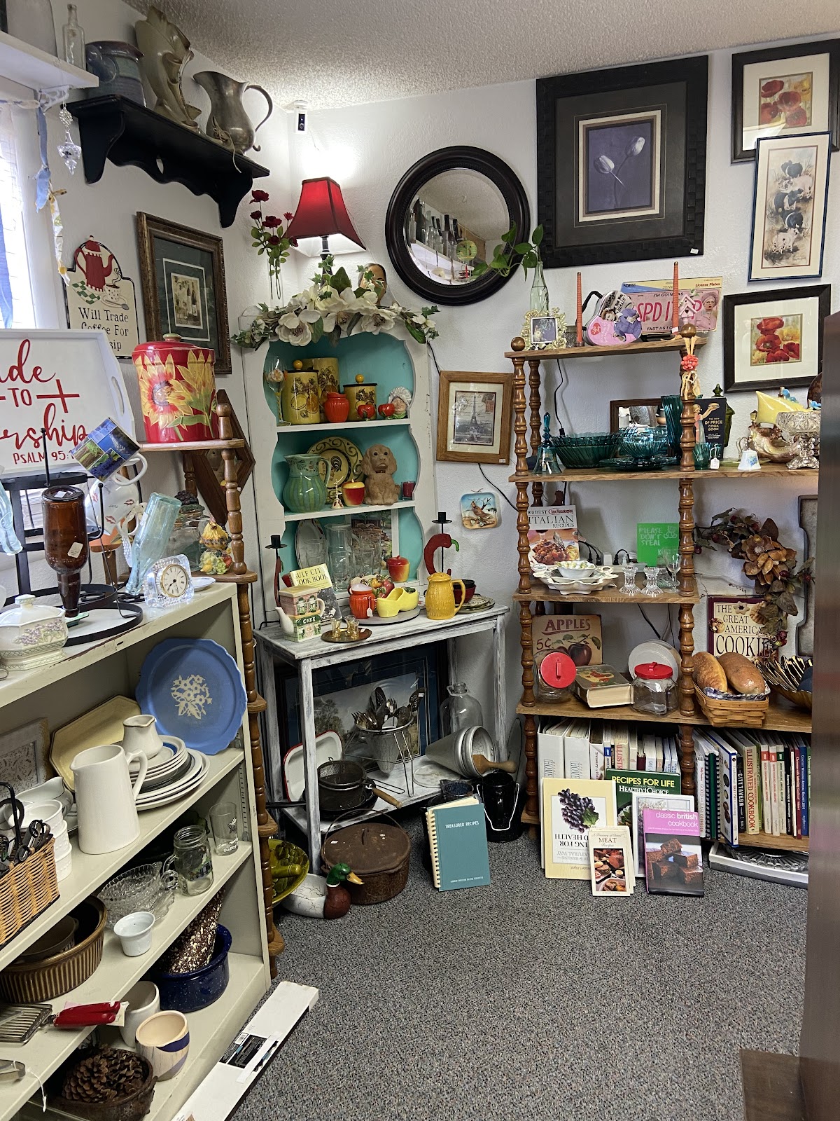 Twisted Myrtles LLC in Clovis