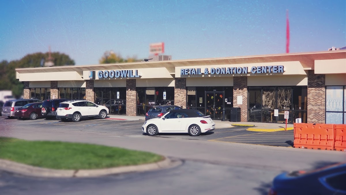 Goodwill Retail Store & Donation Center in Omaha
