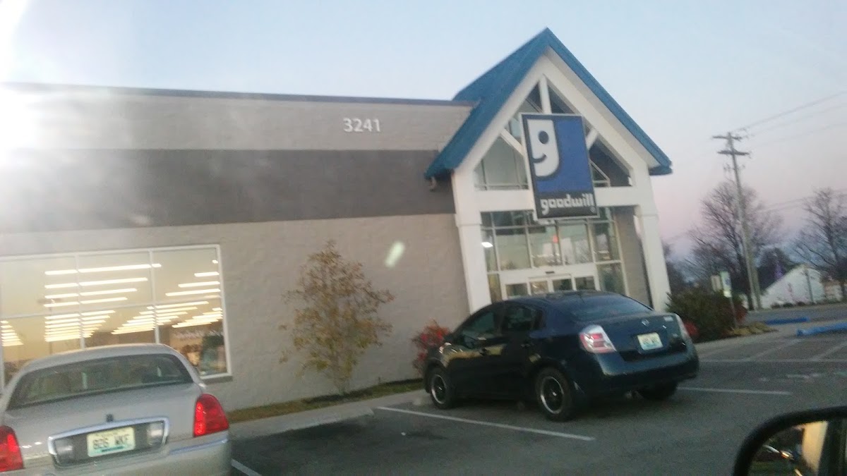 Goodwill Store & Donation Center in Owensboro