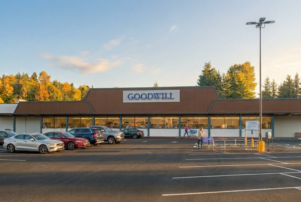 Juanita Goodwill in Kirkland