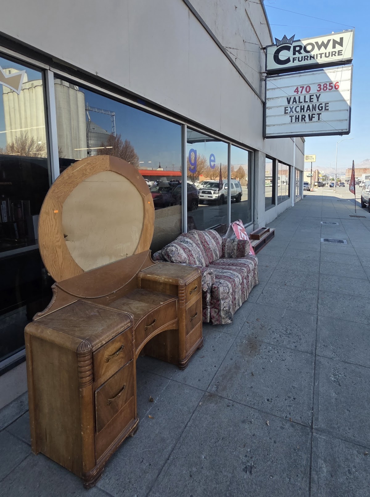 Valley Exchange Thrift Store in Wenatchee