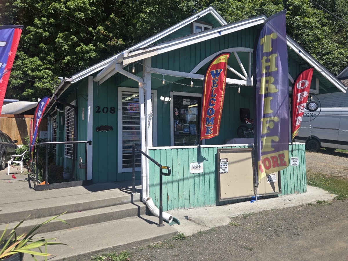 Amazing Treasure Traders in Shelton