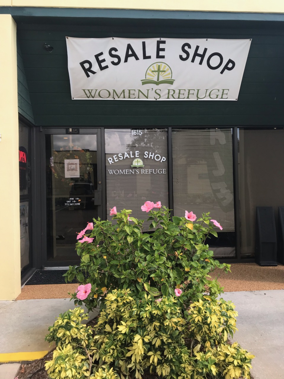Women's Refuge Resale Shop in Vero Beach