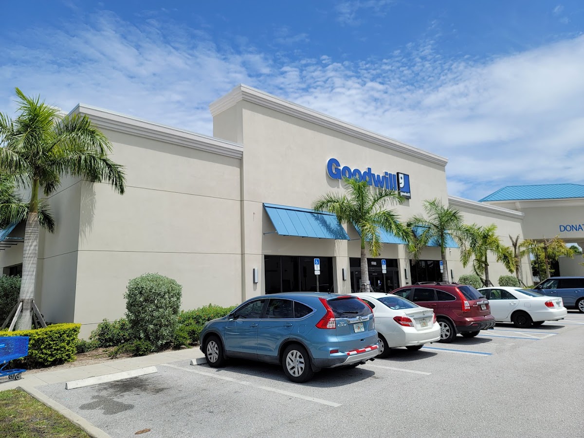 Goodwill Retail Store & Donation Center - Vero in Vero Beach