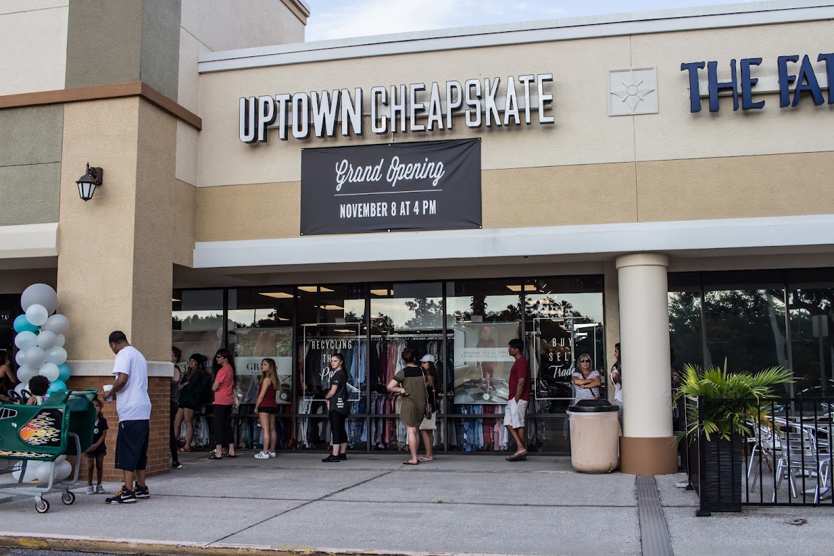 Uptown Cheapskate Tampa Palms in Tampa