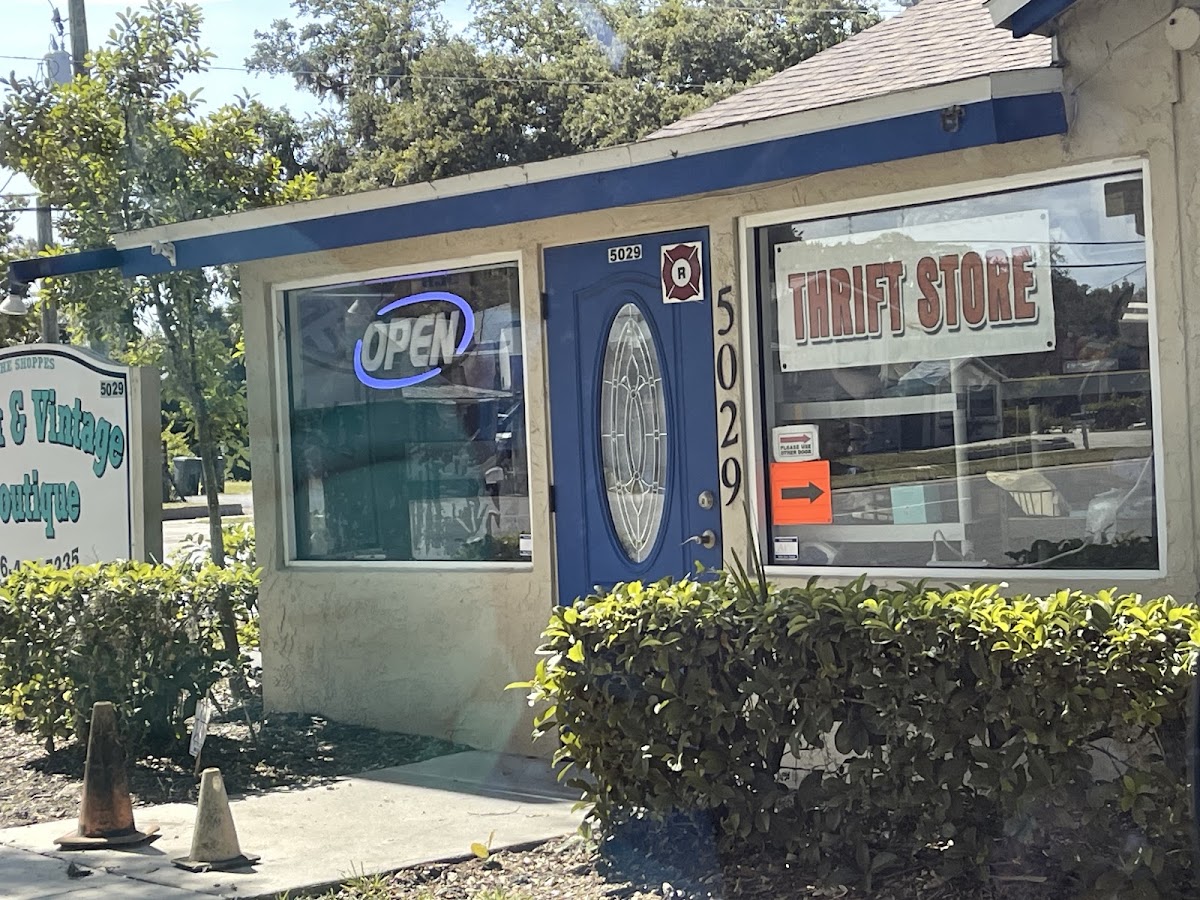 Port Orange Thrift and Vintage in Port Orange