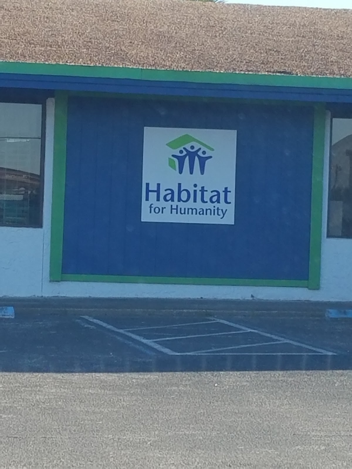 SEV Habitat For Humanity ReStore in New Smyrna Beach