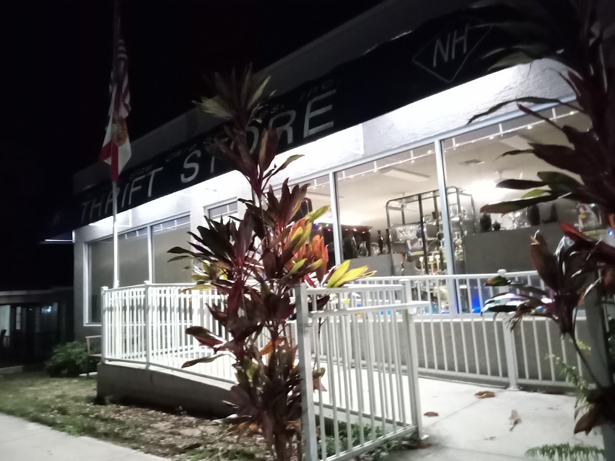 Nu-Hope Thrift Shop in Lake Placid