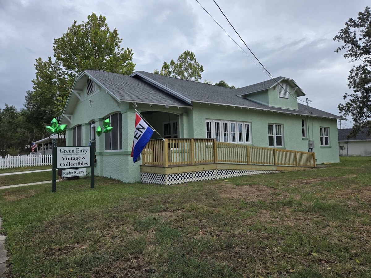 Green Envy Vintage and Collectibles in Dunnellon