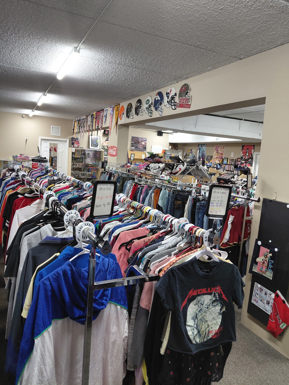 Thrift N Thangs LLC in Seminole