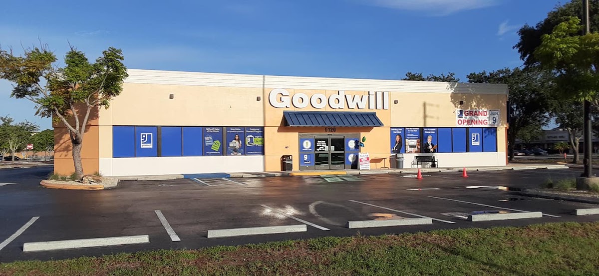 Goodwill Retail & Donation Center in Fort Myers