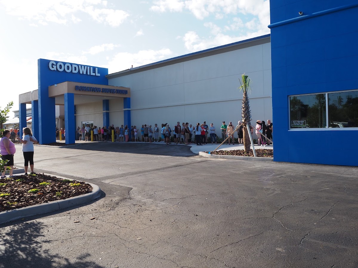 Goodwill Retail Store & Donation Center - Cortez in Bradenton