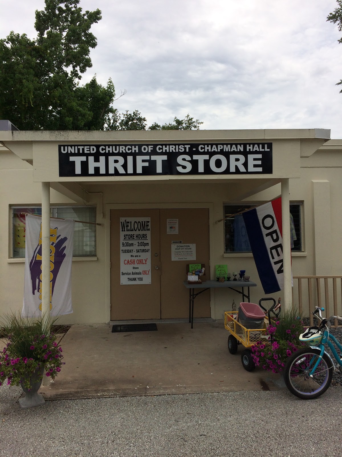 United Church of Christ Thrift Shop in New Smyrna Beach