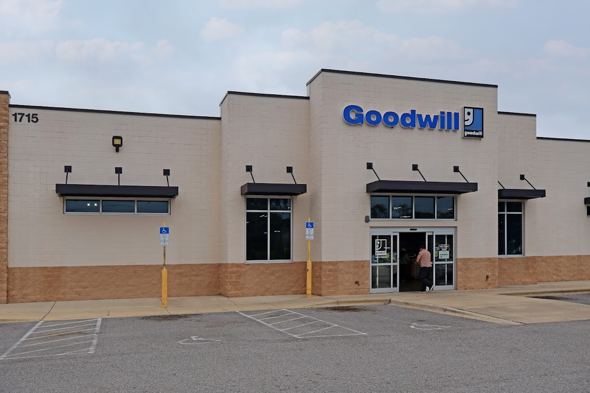 Goodwill Gulf Coast - Olive Rd Pensacola Store in Pensacola