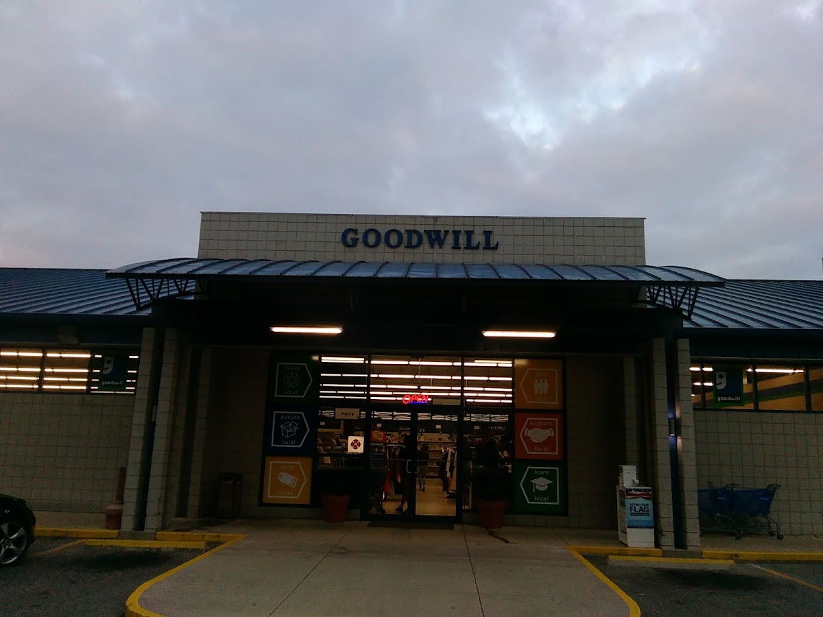 Goodwill Retail Store & Donation Center in Tallahassee