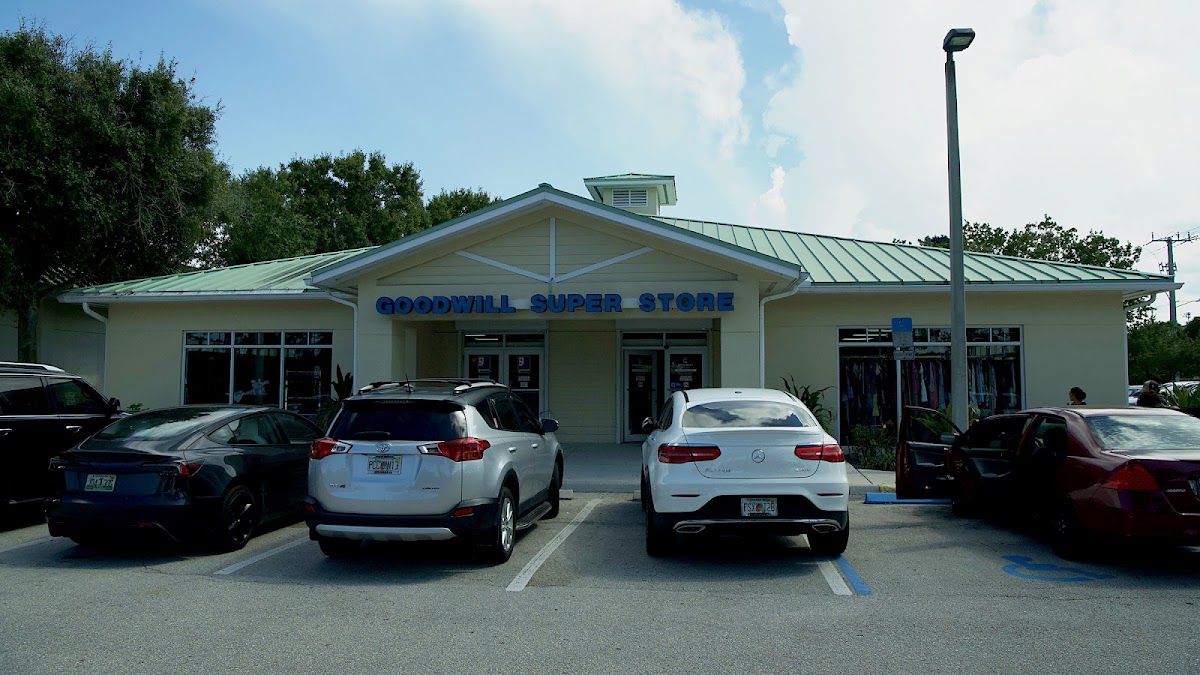 Goodwill Retail Store & Donation Center - Jupiter in Jupiter