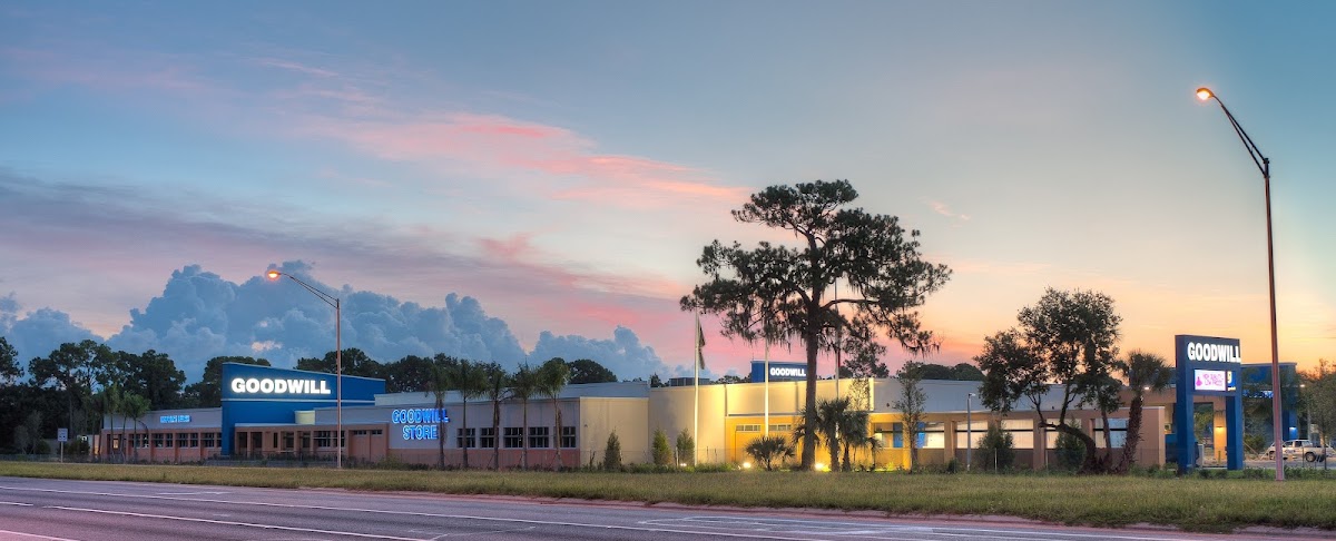 Goodwill Retail Store & Donation Center - Corporate Store in Bradenton