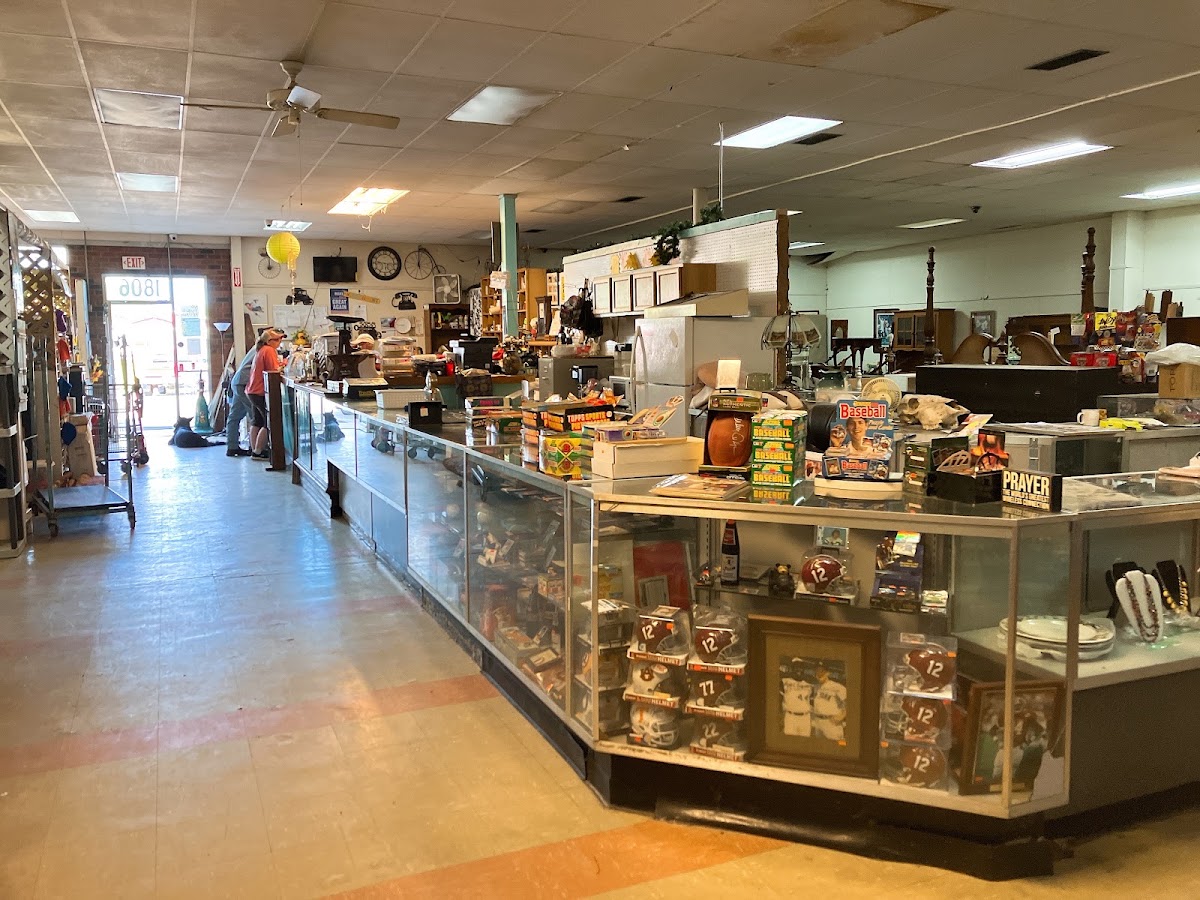 Secondhand Sam's in Jasper
