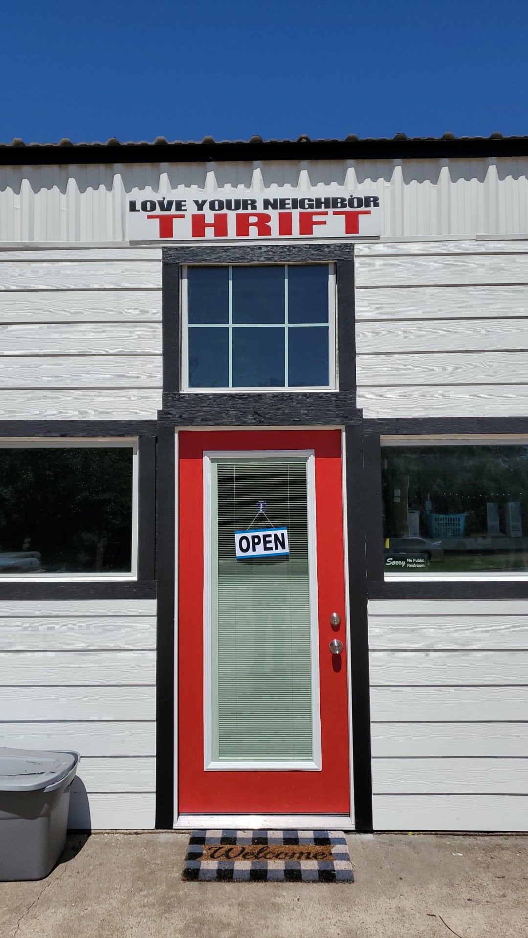 Love Your Neighbor Thrift in Waxahachie