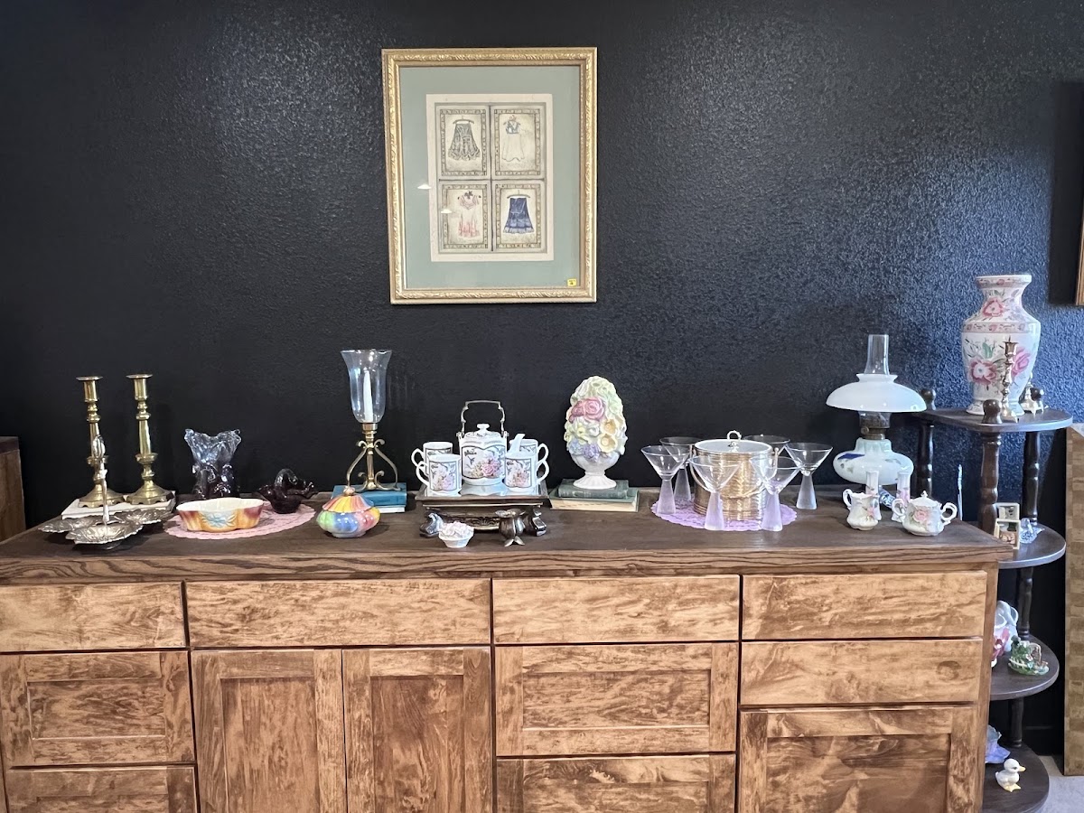 903 Thrifts in Mount Pleasant