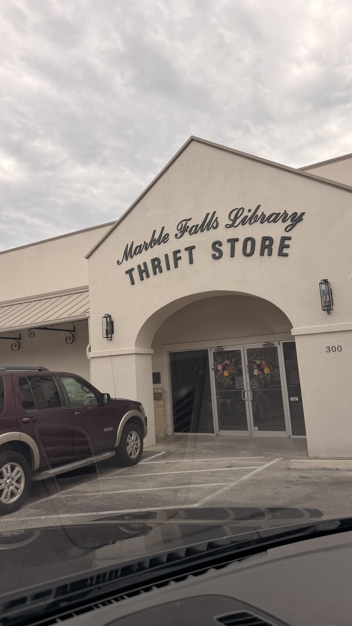 Marble Falls Library Thrift in Marble Falls