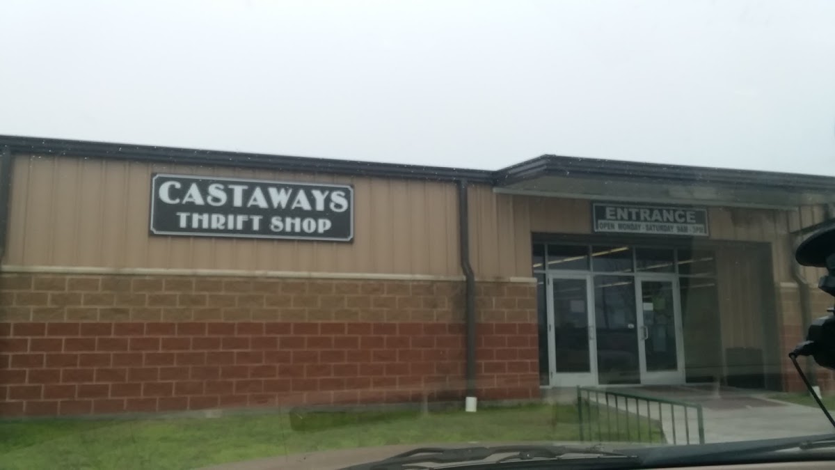 Castaways Thrift Shop in Rockport