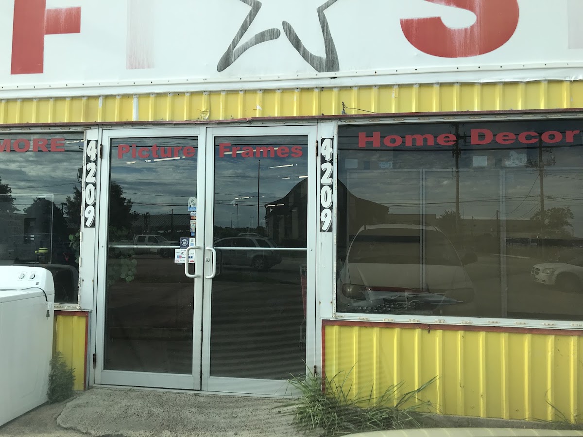 Thrift Star in Pasadena