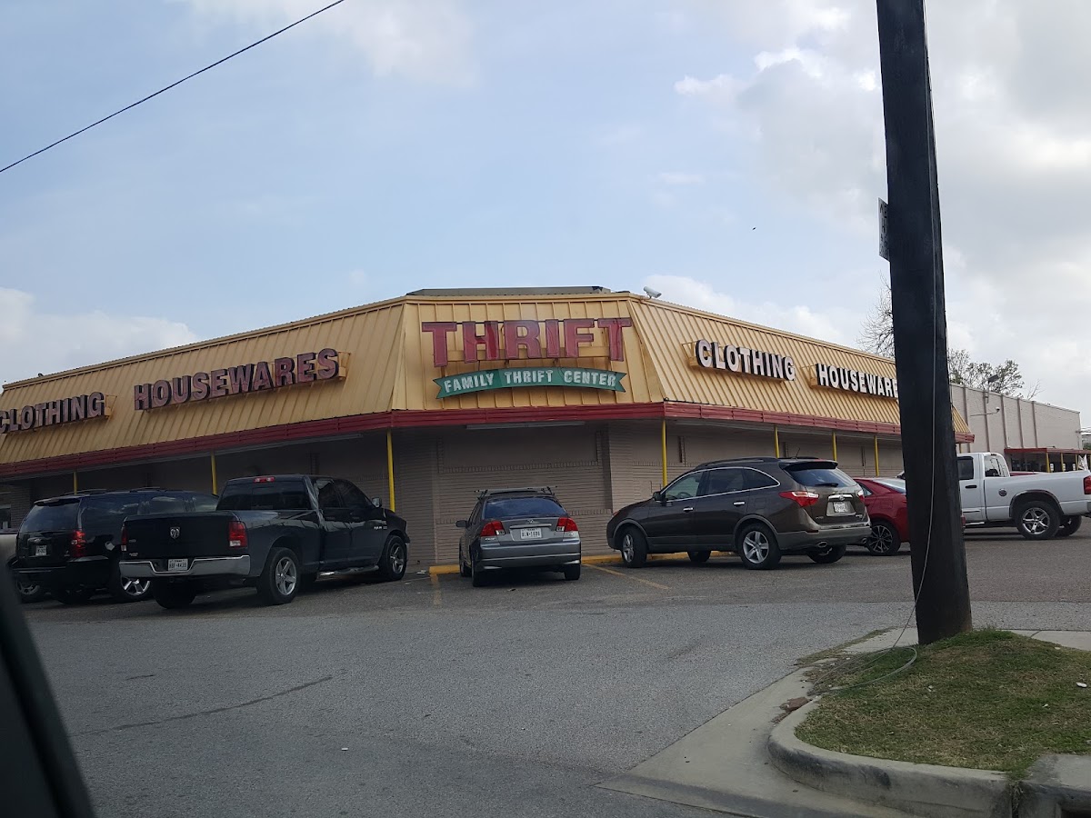 Family Thrift Center in Houston