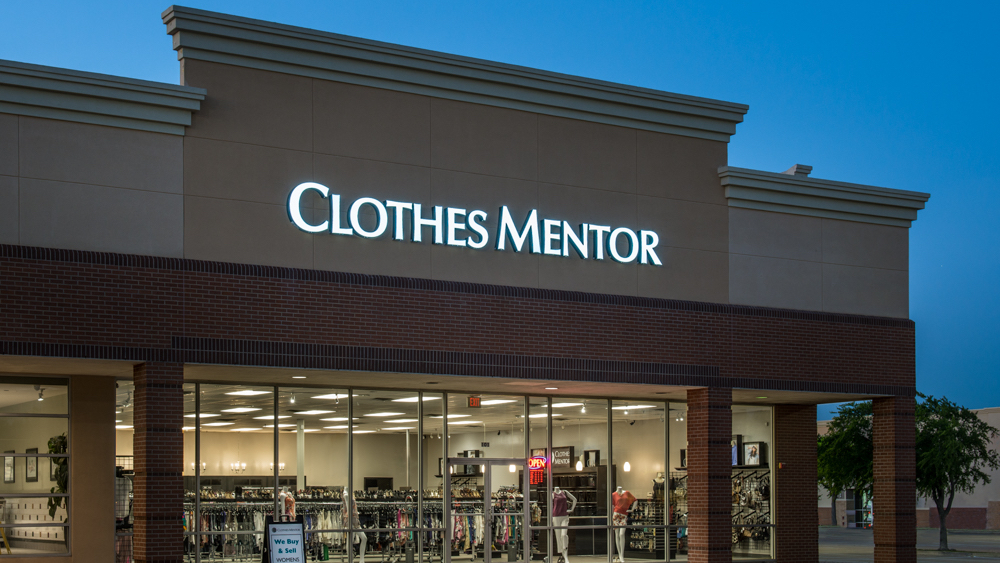 Clothes Mentor Arlington, TX in Arlington