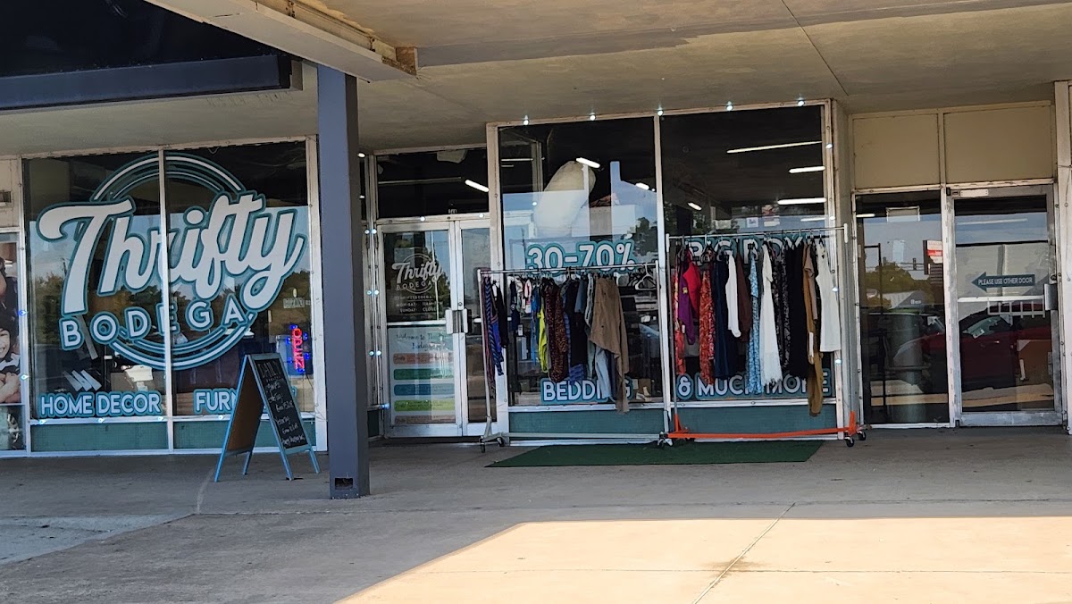 Thrifty Bodega in Hurst