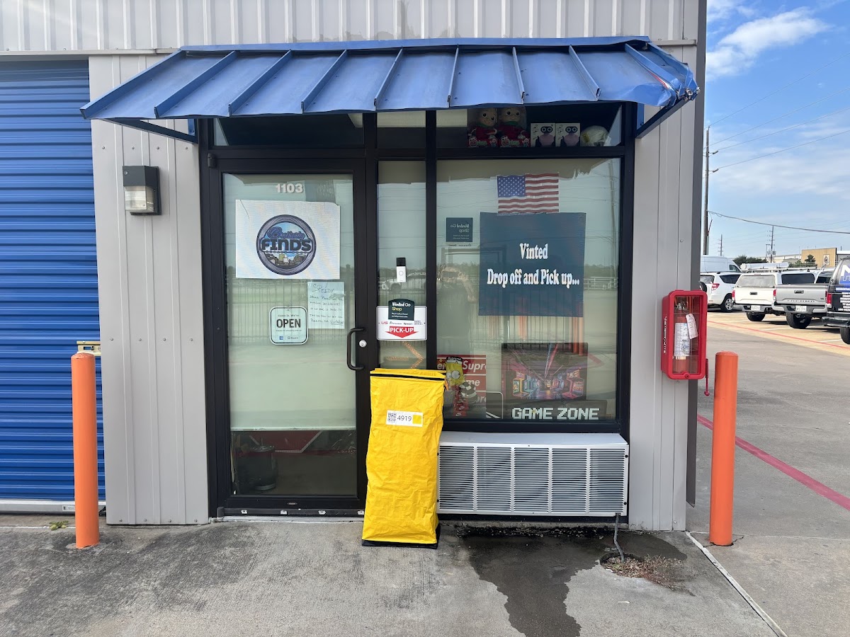 shiftedfinds in Houston