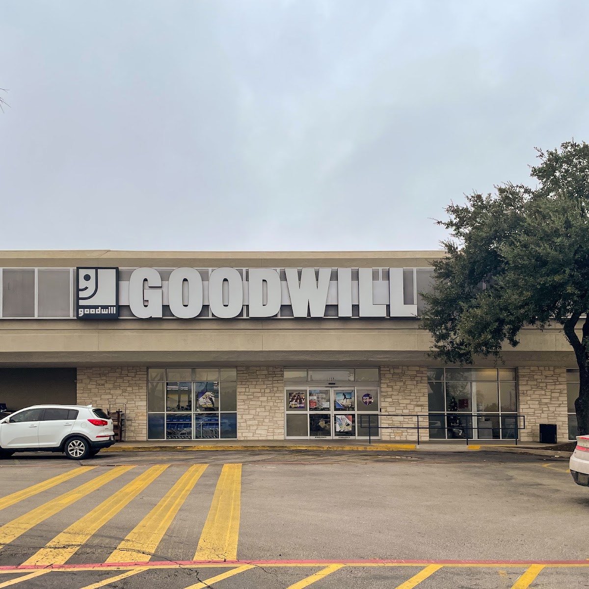 Goodwill Central Texas - Round Rock Store in Round Rock