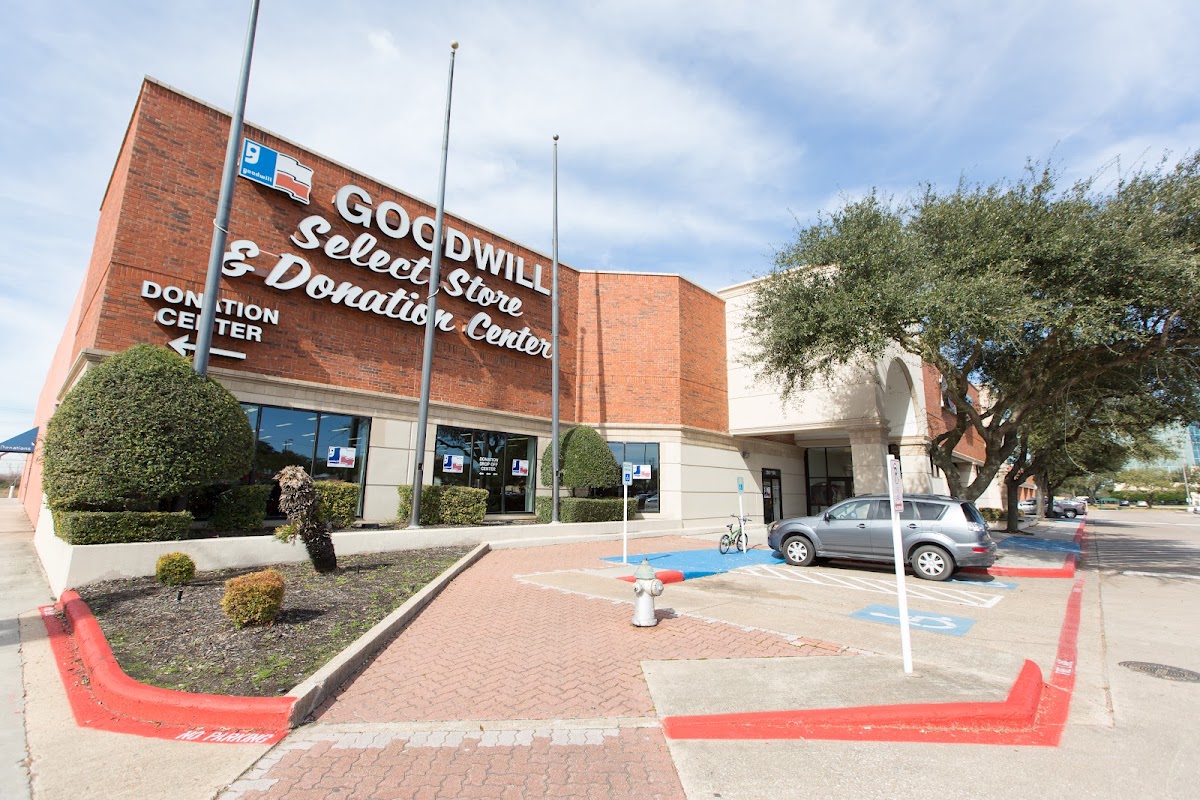 Goodwill Thrift Store & Donation Center – Baytown in Baytown