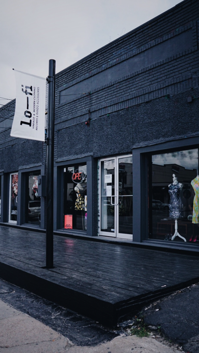 Lo-Fi Vintage in Houston