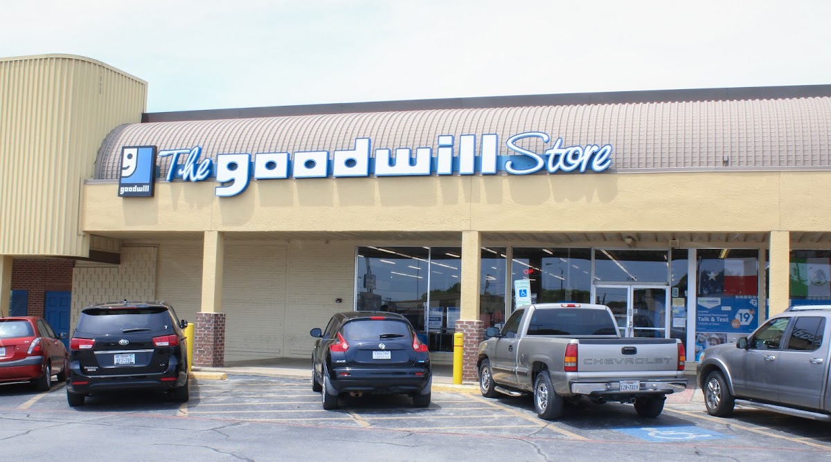 Goodwill Store - Haltom City in Haltom City