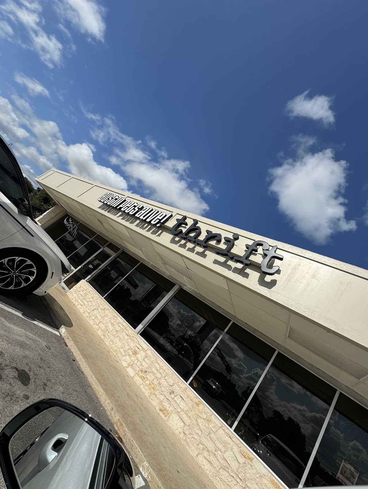 Austin Pets Alive! Thrift - Round Rock in Round Rock