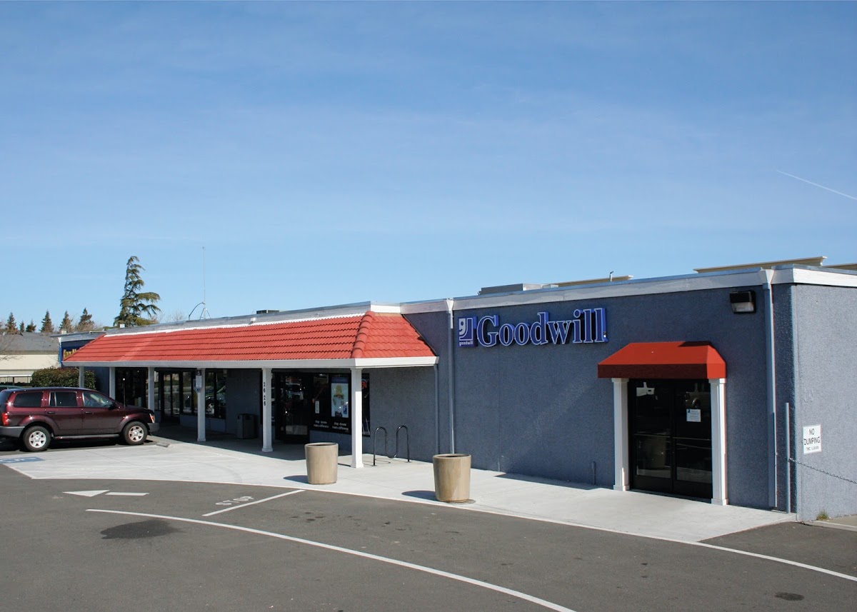 Goodwill in Tracy