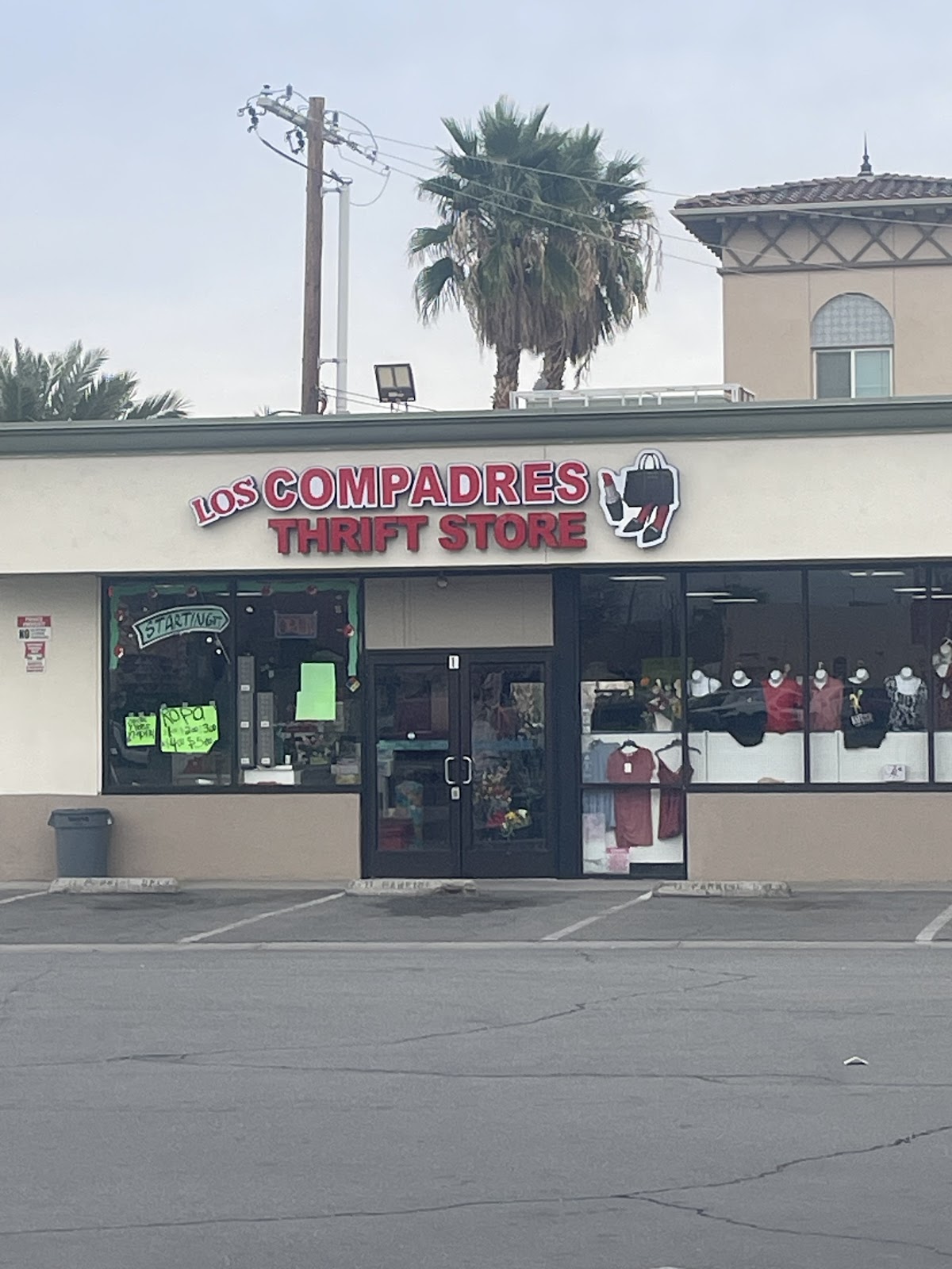 Los Compadres Thrift Store in Coachella