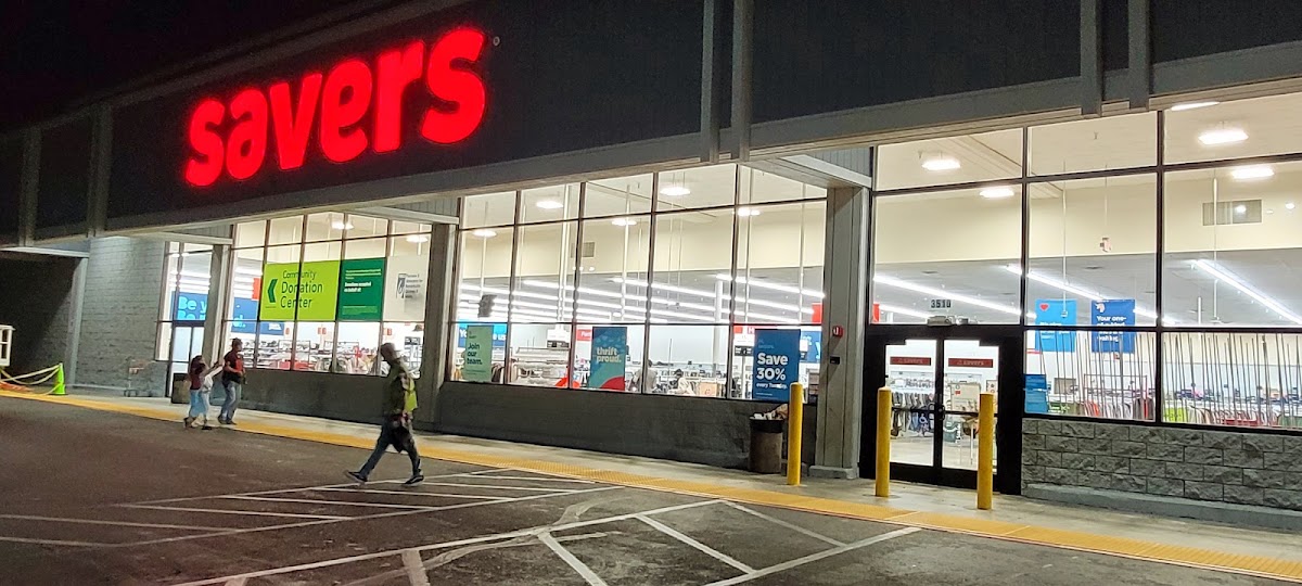 Savers in Santa Clara