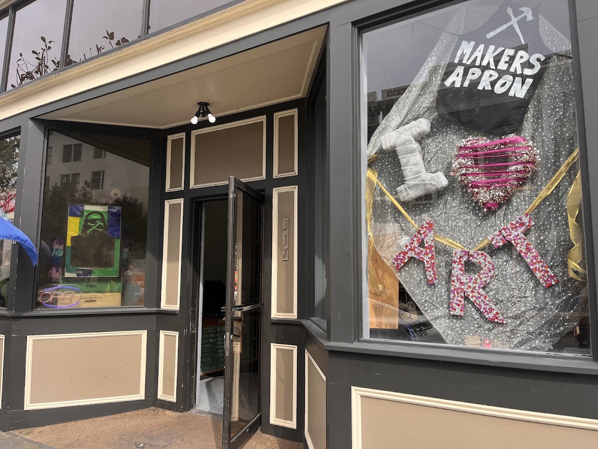Maker's Apron Creative Reuse in Eureka