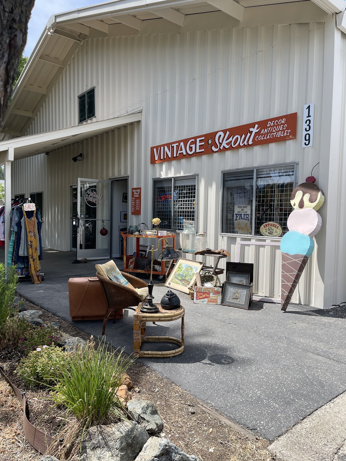 Vintage Skout in Grass Valley